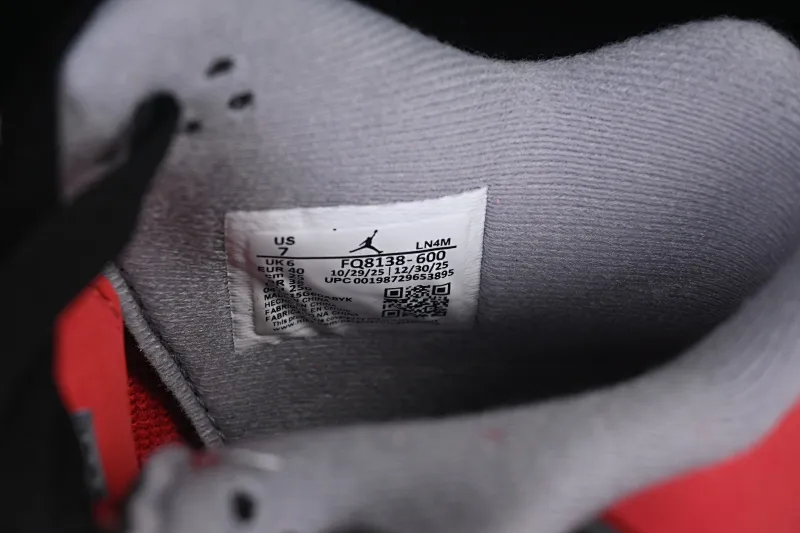 All categories Air Jordan Jordan series basketball shoes Air Jordan 4 W version Air Jordan 4 "Toro" AJ4 Joe 4 Big Red Bull replica basketball shoes FQ8138-600